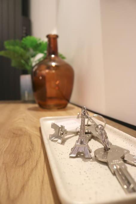 Apartmán Cocon Neuf - Coeur Du 11E Paříž Exteriér fotografie